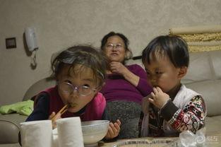 梦见女儿吃瓜,女儿吃瓜背后的温馨寓意